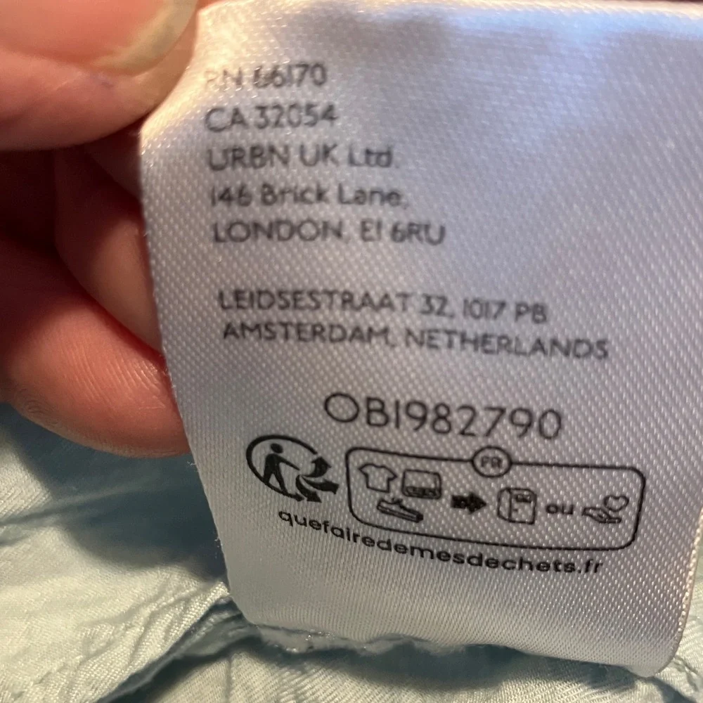 Oversized Dylon Short-Sleeve Wide Placket Top for Anthropologie - Picture 9 of 9